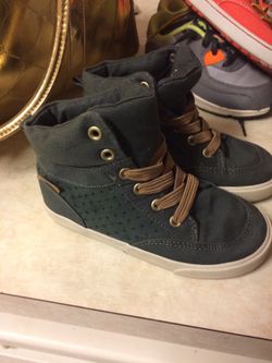 Toddle boys size 10