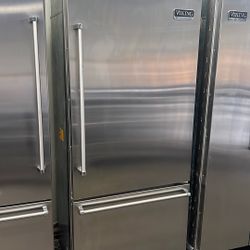 Viking 36”Wide Built In Stainless Steel Bottom Freezer Refrigerator 