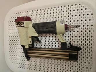 TOOL SHOP Die Cast Aluminum 1/4” Nail Gun Finish Nailer