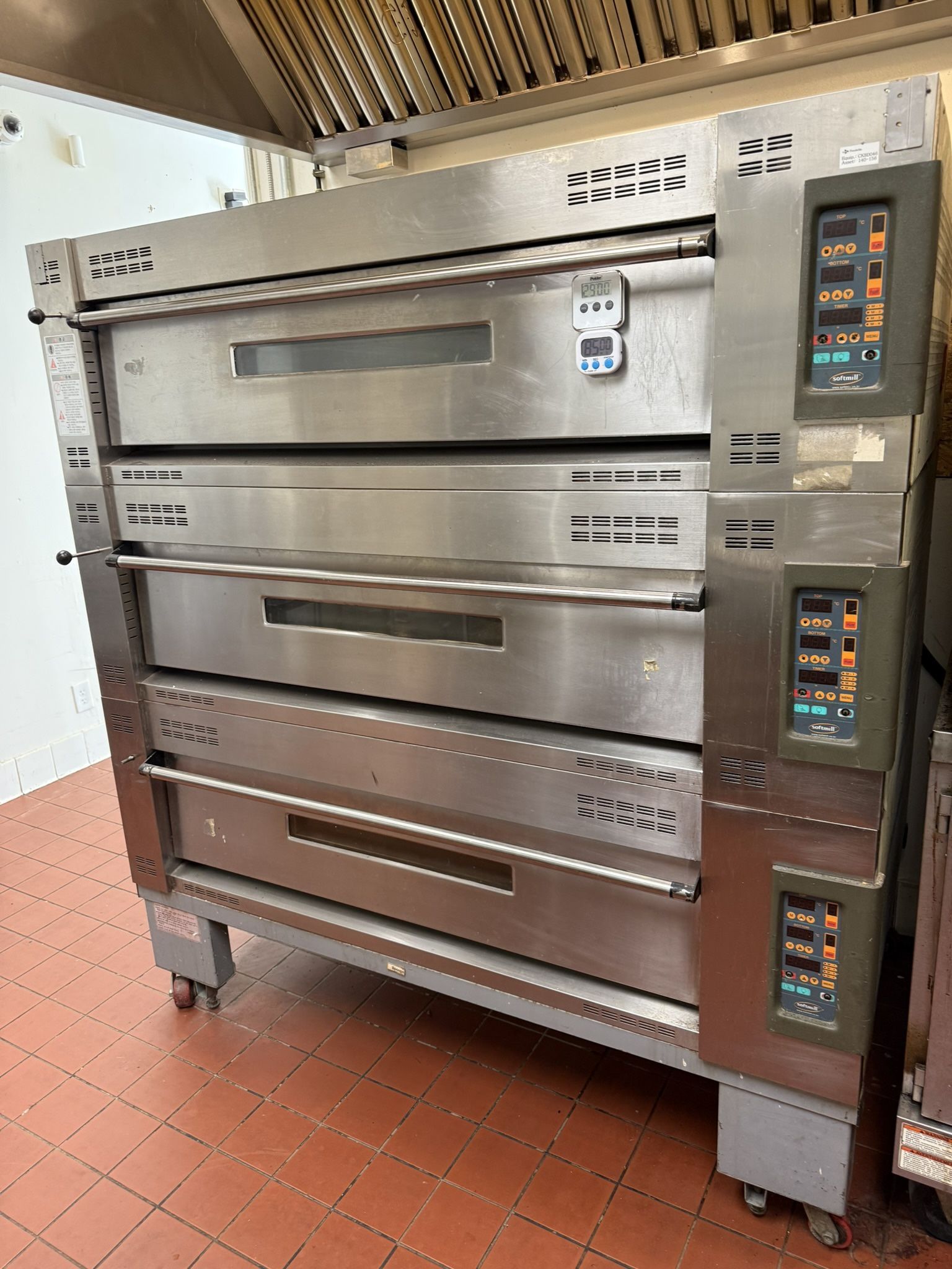 Commercial Triple-Deck Bakery Oven