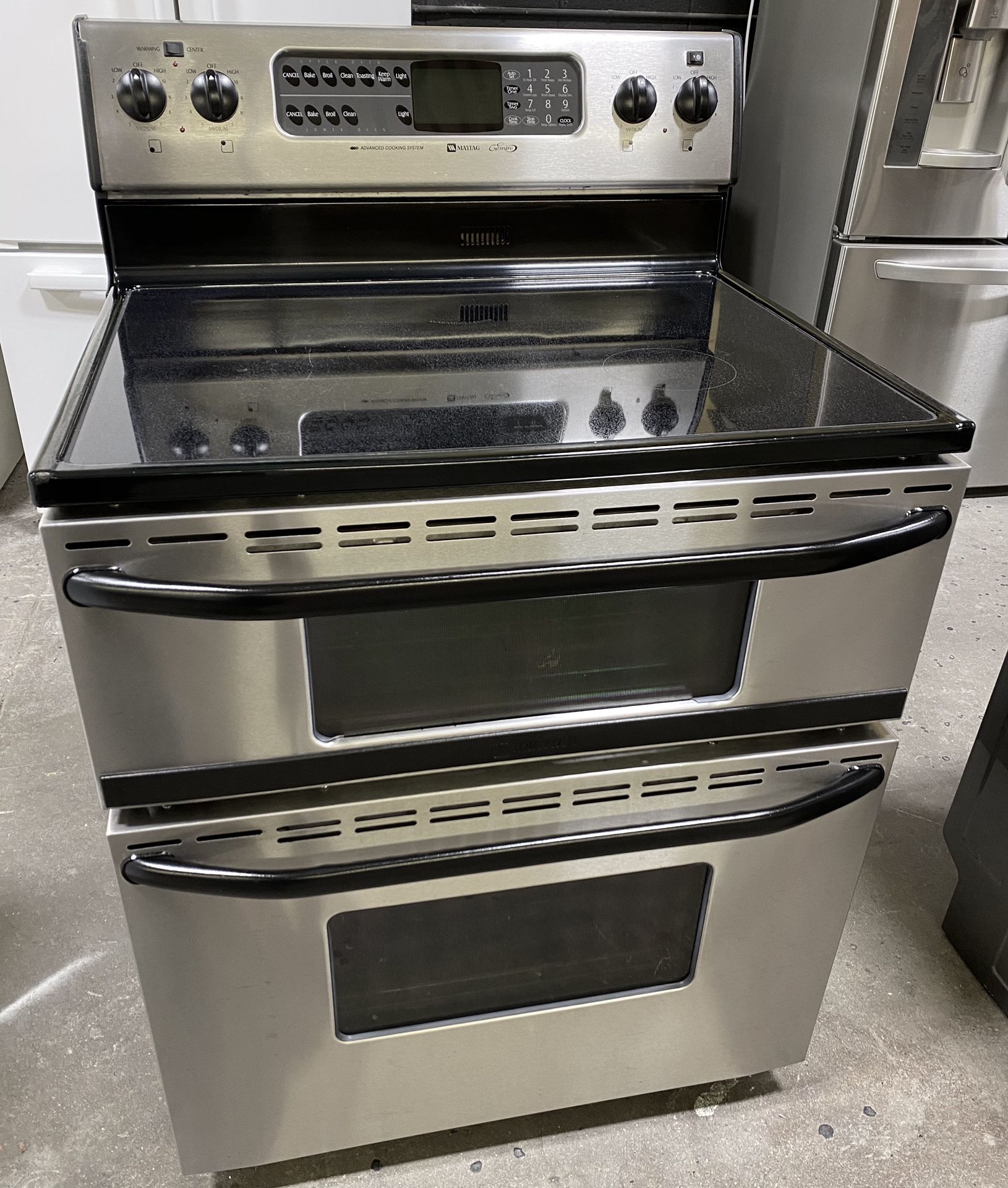Double Oven Maytag Range*Finance Available