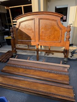 Lexington Furniture Wood Carved King Bed Frame