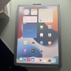 11 “ iPad 128 Gb 