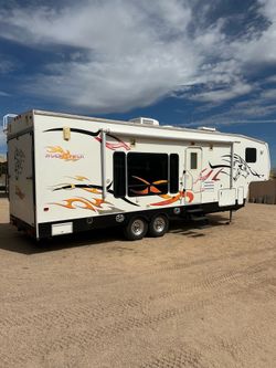 2006 Wolfpack Toy Hauler