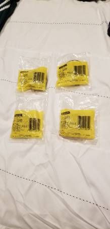 NEW Stanley Hardware Metal Closet Pole Sockets (4) in Satin Brass Tone