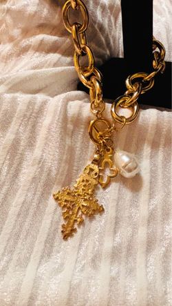 KENNETH LANE CHUNKY NECKLACE