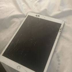 Apple iPad 7th Gen 32gb Gray A2197 (WIFI) Damaged See Details RD5467