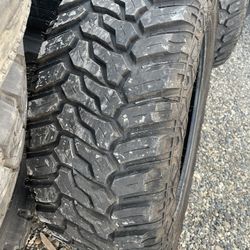35/12.50r22