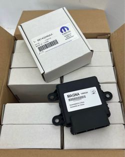 BOX LOT OF 12 MOPAR CHRYSLER JEEP DODGE PARK ASSIST MODULES