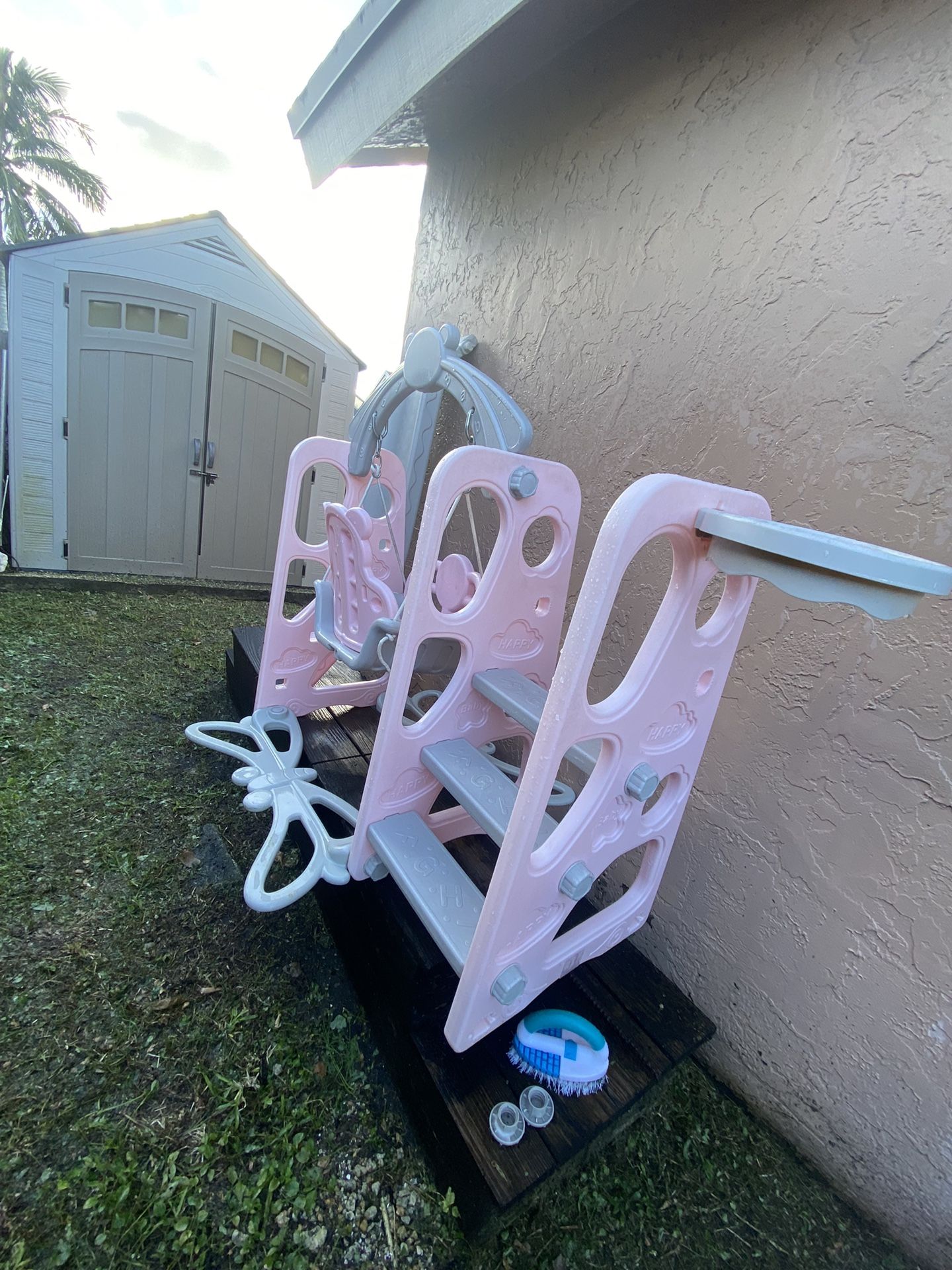 Toddler slide
