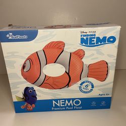 Finding Nemo pool float