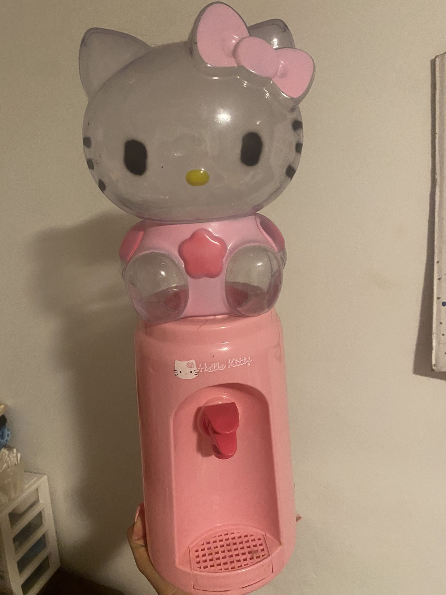 hello kitty water dispenser