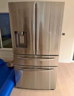 Refrigerator