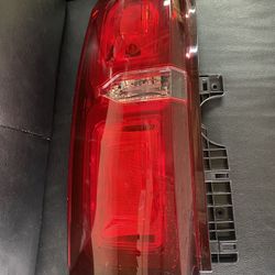 Taillight driver side Chevy Tahoe 2016–2019