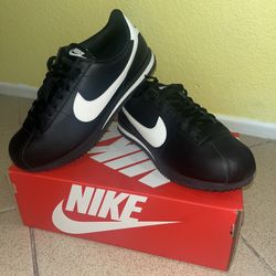 Brand New Nike Cortez Black Size 10 