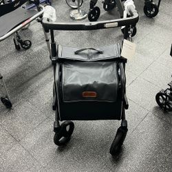 New Rollz Rollator