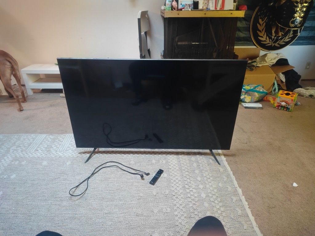 58" Samsung TV Crystal UHD