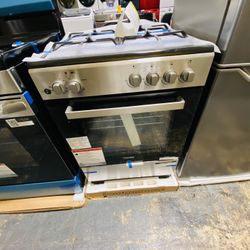 Estufa De 24” A Pagos
