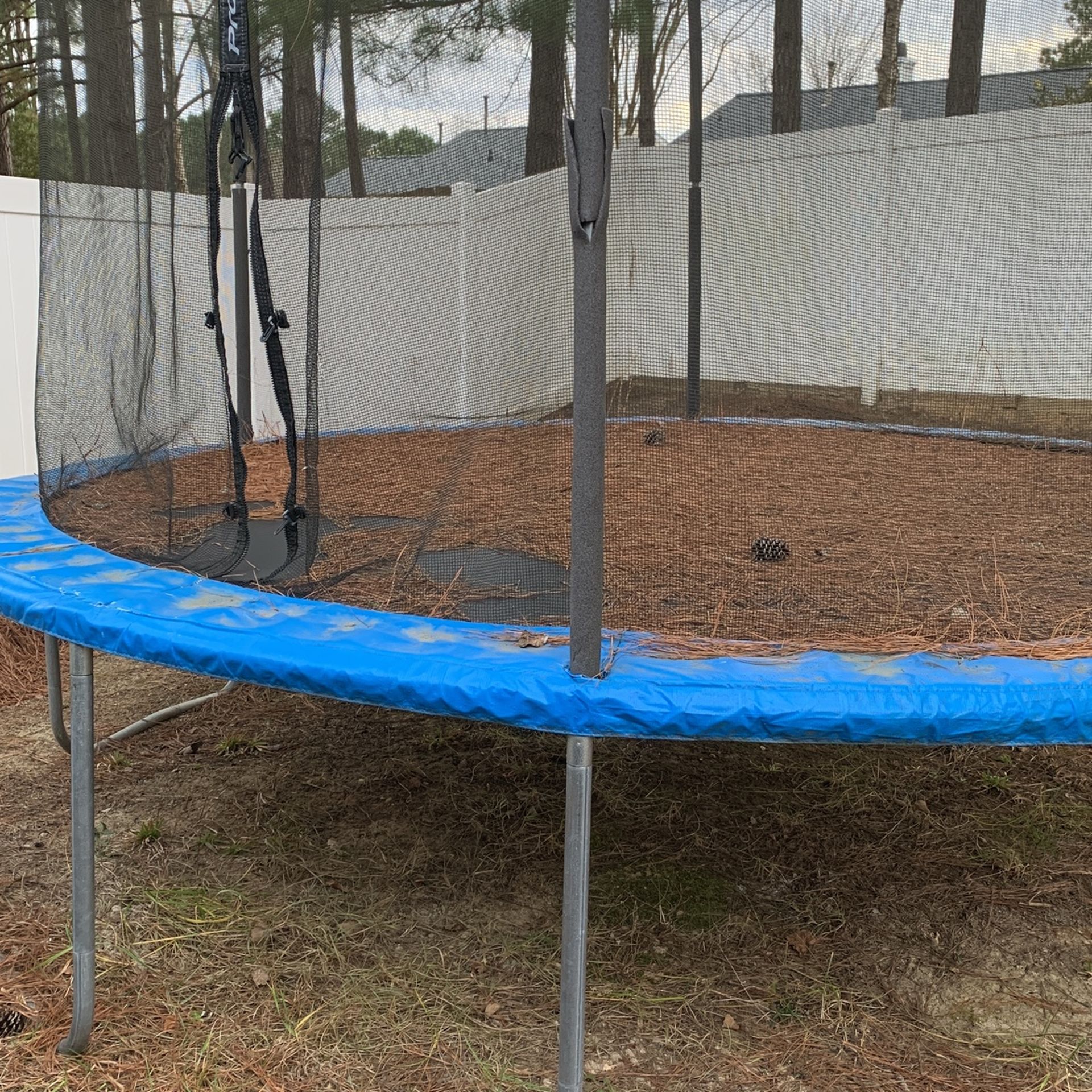 Trampoline 12ft