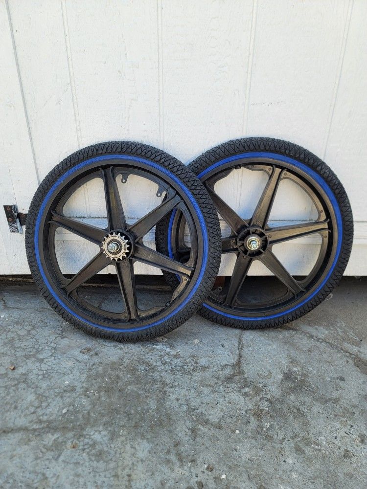 6 Spoke Mag Wheels With Tires 