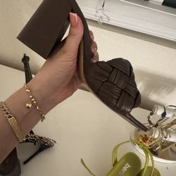 Aldo 6.5 heels 