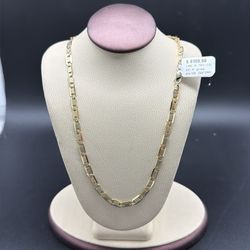 Gucci link chain