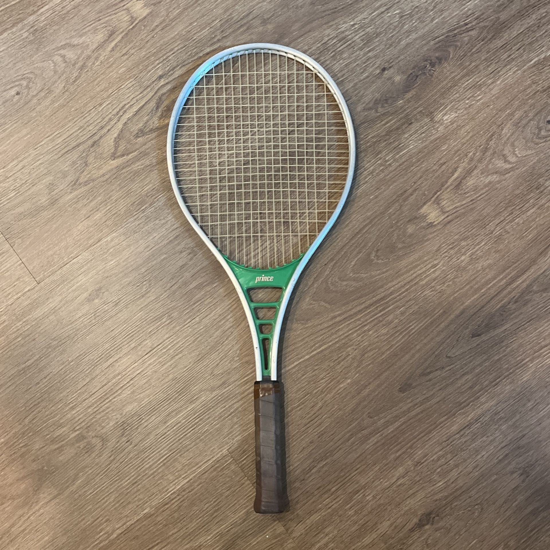 2 Prince Classic Green Vintage Retro Tennis Racket 4 3/8 Grip With Cover