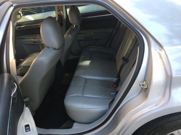 Chrysler 300 Touring V6 3 5 For Sale In Fort Pierce Fl