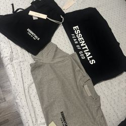 Essentials T-shirts 