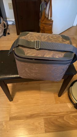 VINTAGE RETO TAPESTRY LEISURE TRAIN CASE, LUGGAGE, TRAVIL, MAKEUP CASE, COSMETIC