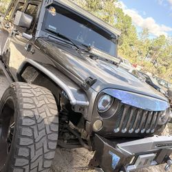 Jeep Wrangler Unlimited Sport. 2017