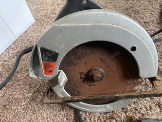 Very old 7 1/4 inch circular Skil saw