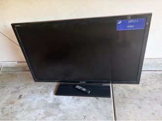 65 inch sharp smart. Tv. 85 cash Chad remote works great