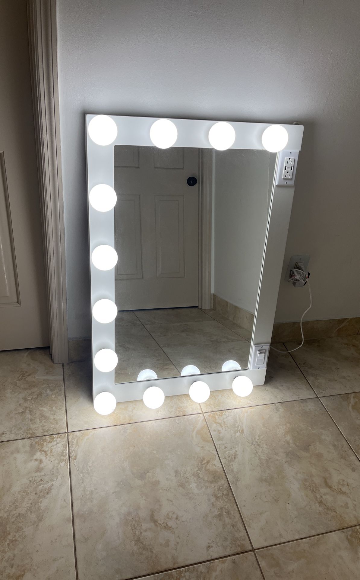 Vanity Mirror 
