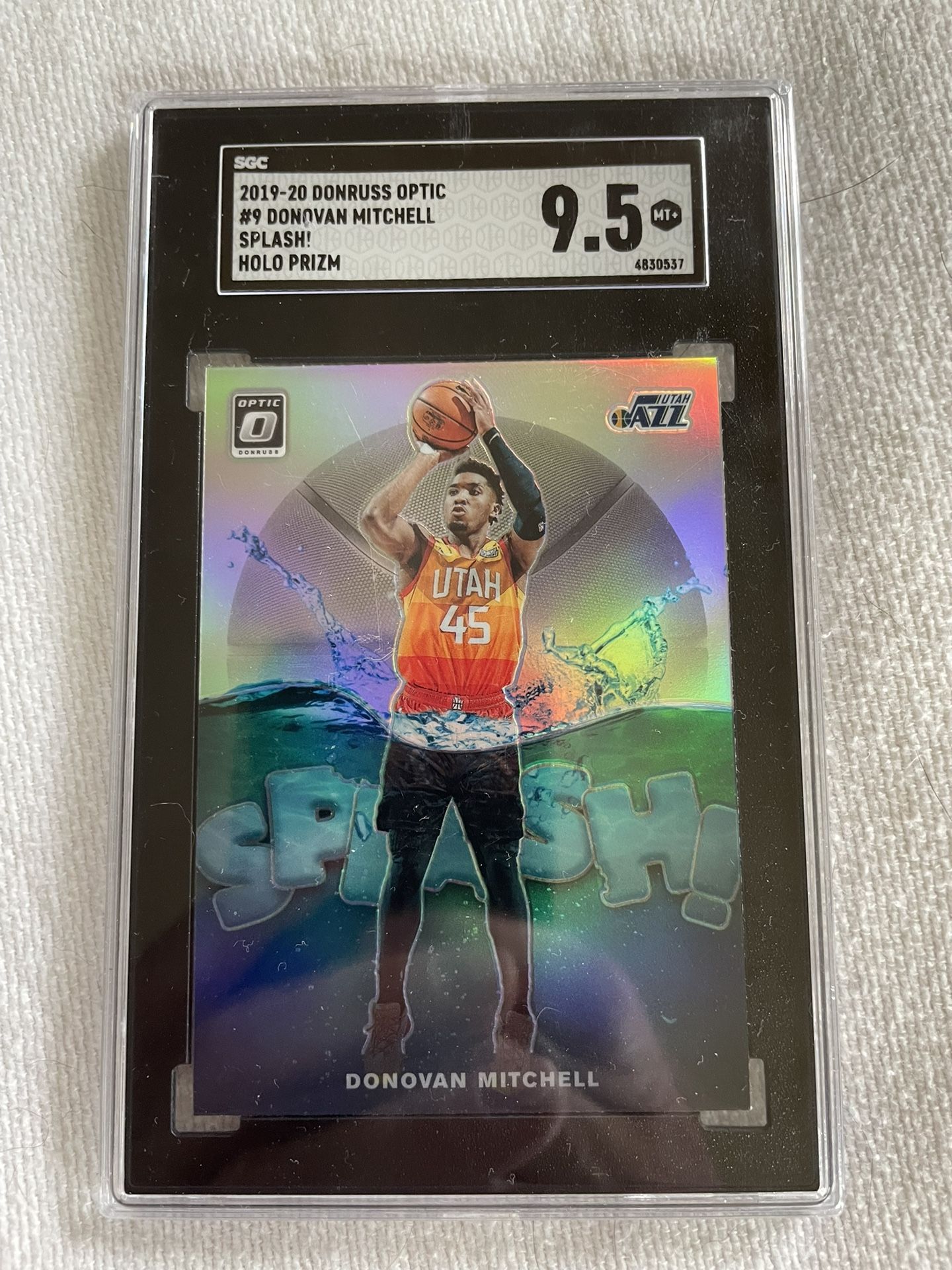 2019-20 Donruss Optic #9 Donovan Mitchell Splash! Holo Prizm (9.5)
