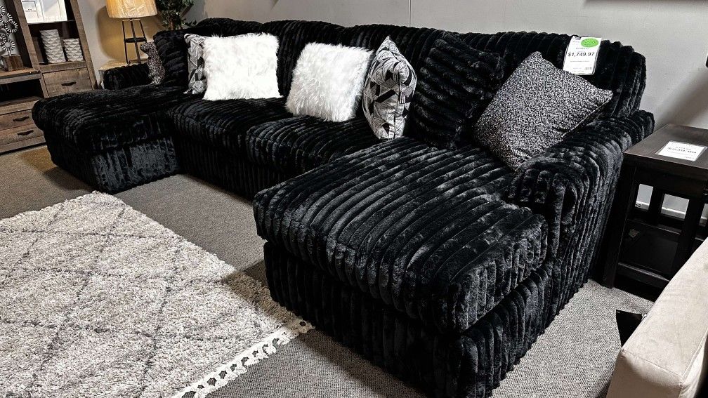 AP🎉 Double Chaise,Ultra Comfy,Black Sectional Couch// Fast Delivery - Financing