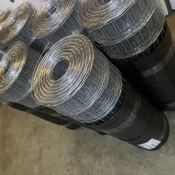 3x 100 With Black Tarp Half Way  Welded Wire 