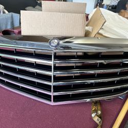 Mercedes-Benz E350 Grill