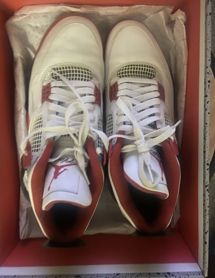 Nike Air Jordan 4 Fire Red Used size 12 with box