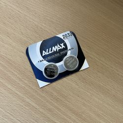 2 Pk coin cell battery CR2032 