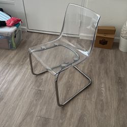 Acrylic Clear Chair