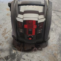 Schumacher 1200a Jumper, Tire Inflator