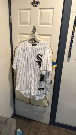 WHITE SOX JERSEY