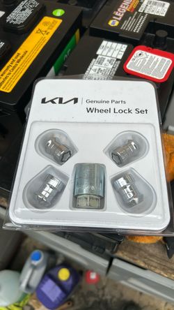 2015-2025 sedans Kia Genuine Parts Wheel Lock Set