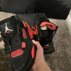 Jordan 4 Red Thunder