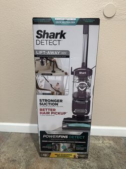 Shark Detect Lift-Away ADV Upright Vacuum, Pet Friendly, Floor Detect, Direction Detect.