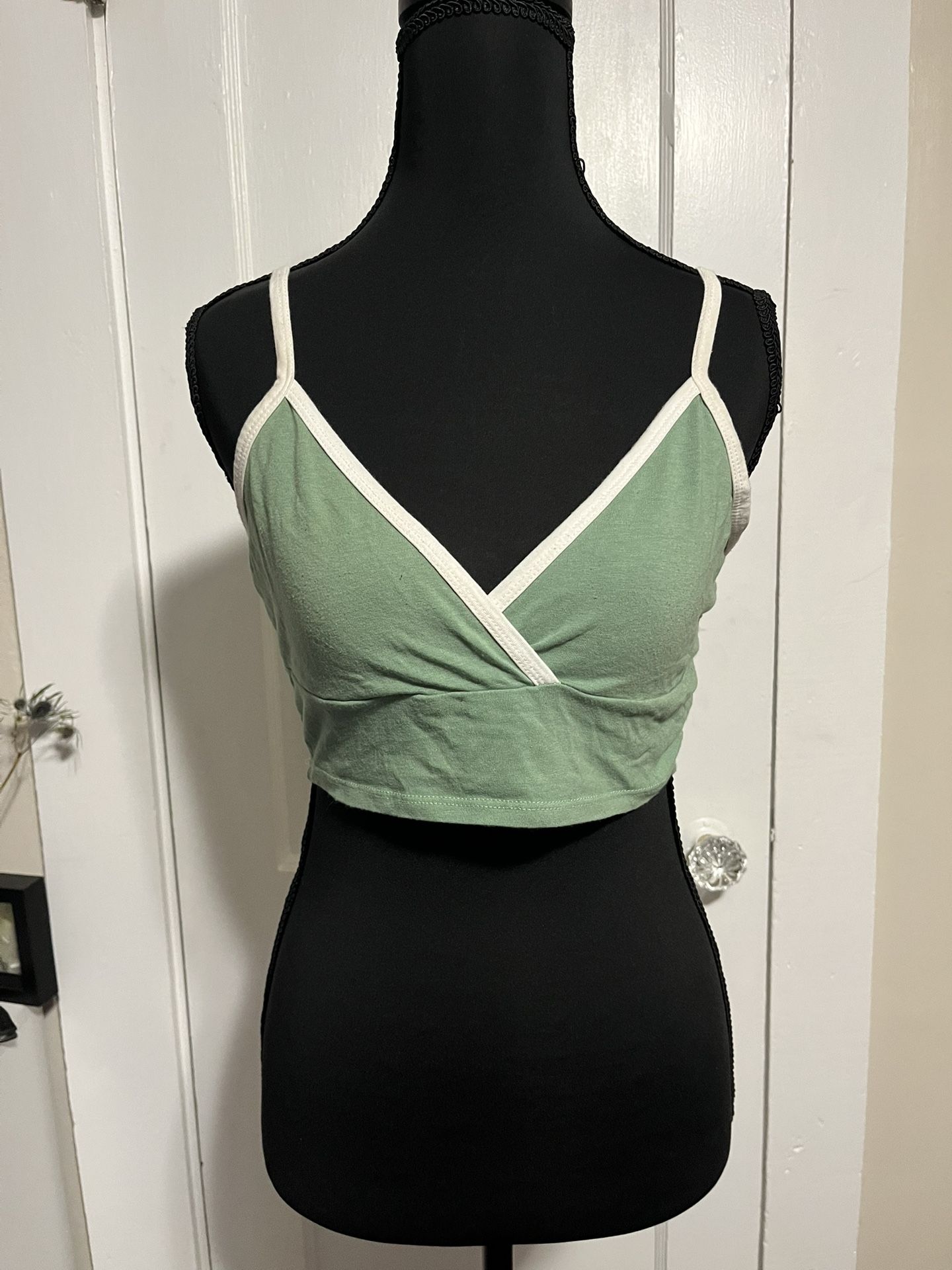 Green Cropped Tank Top