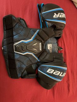 Hockey shoulder/chest  pads