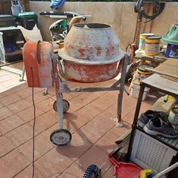 Central Machinery - 1/3hp Cement Mixer