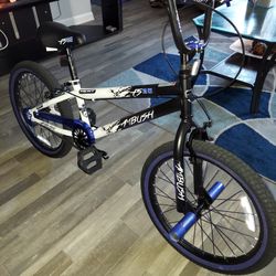 Kent Ambush F520 Boys BMX Bike 20"